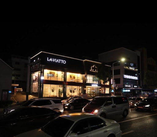 당신의 스타일을 완성하는 라비아또 대전점의 대전맞춤정장